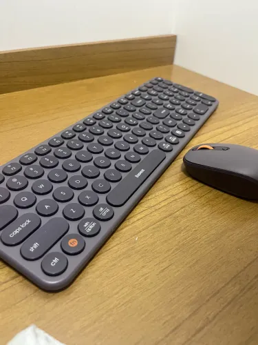 Kit teclado e mouse Baseus - Perfeito estado
