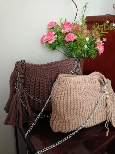 Bolsa de crochê...
