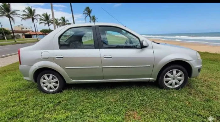 Renault Logan Expression Hi-flex 1.6 8V 4P 2011
