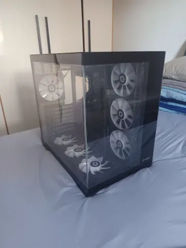 Gabinete Gamer Husky Dome 900