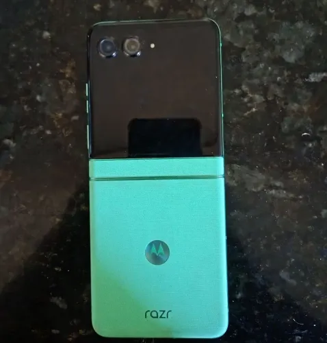 Razr 60 novinho 