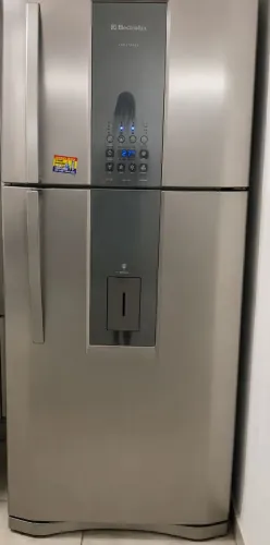 Refrigerador Electrolux Infinity DI80X Frost Free Inox - Consertar ou pegar Peças