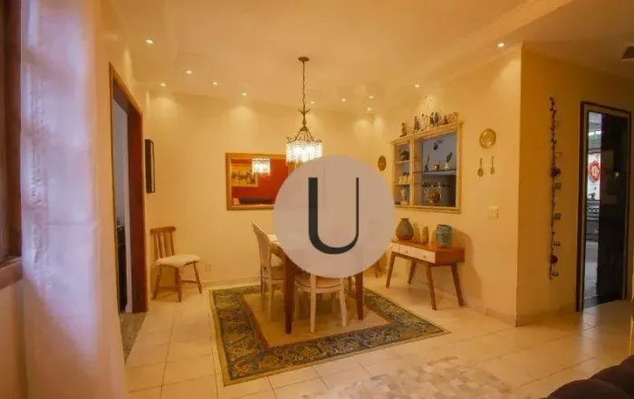 Casa Condominio Fechado para Venda 3 Dormitorios e 1 suite