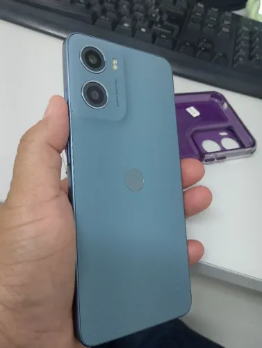 Moto G05 novinho