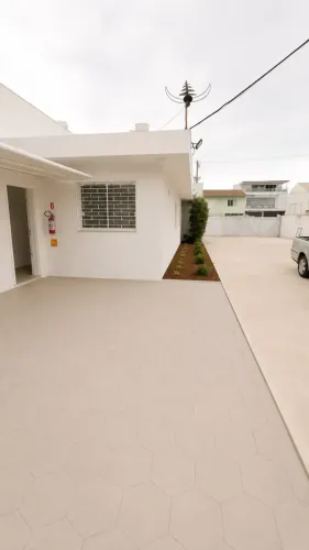 Casa Comercial para Locação na Trindade  Ao lado do The Place Office