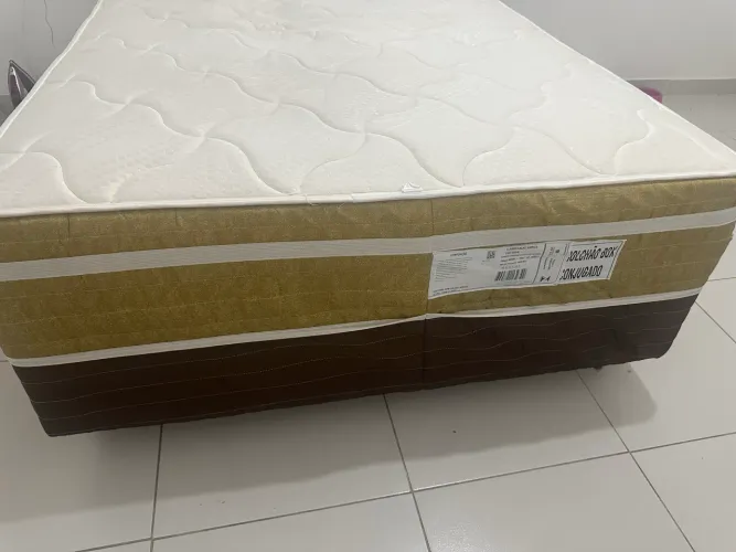 Cama box casal