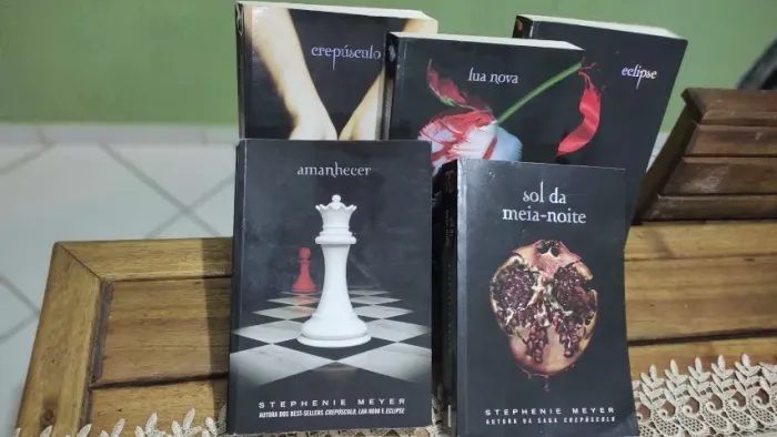 COLEÇÃO CREPÚSCULO COM 5 LIVROS