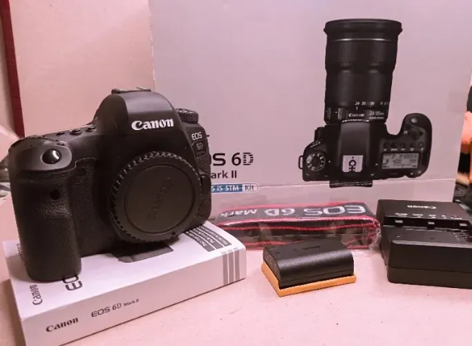 Canon EOS 6D Mark II corpo 28.414 cliques ? caixa, bateria e manuais
