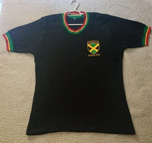 Camisa reggae Boyz Jamaica preta lã