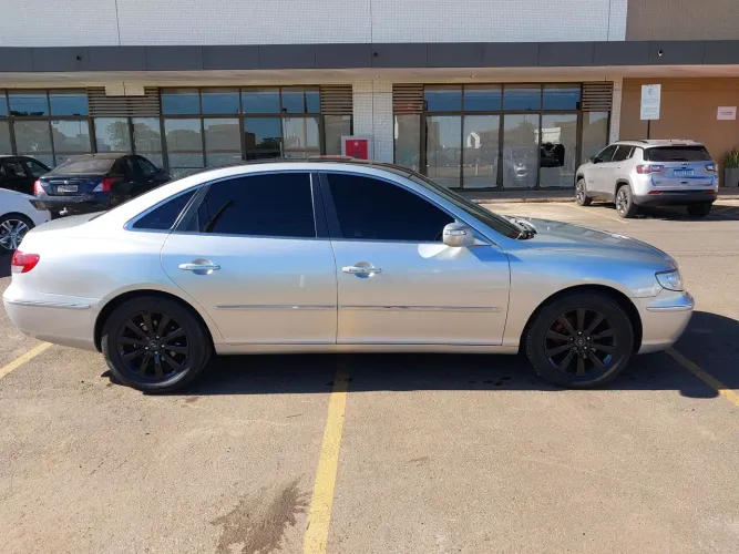 Hyundai Azera GLS 3.3 V6 24V 4P Aut. 2010