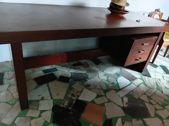 Mesa de escritório retangular