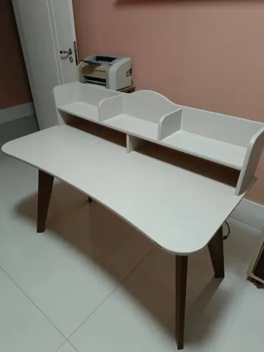 Mesinha de computador 
