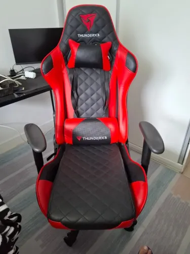Cadeira Gamer Thunder X3 Vermelha e Preta