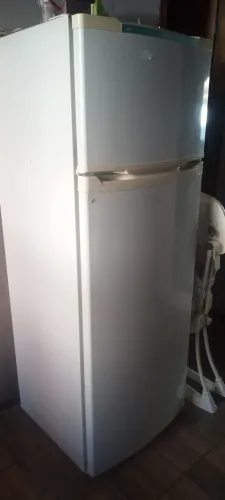 Geladeira usada