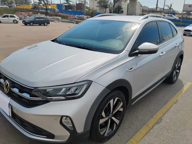 Volkswagen Nivus Highline 1.0 200 TSI Flex AUT 2021