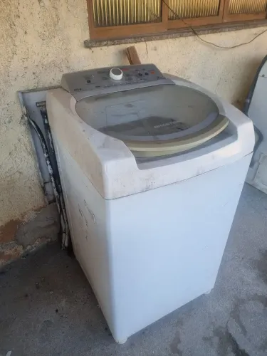 maquina  de  lavar  roupas 