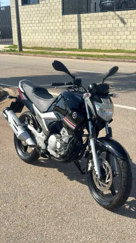 YAMAHA FAZER 250 2015