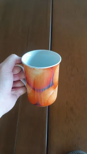 Caneca de Porcelana Estampa Laranja Mont D'oro (Bangu, próx. ao shopping)