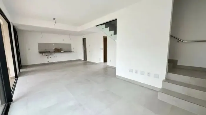 Sobrado de 181 m² com 04 quartos à venda, Jardins Marselha - Aparecida de Goiânia/GO