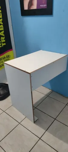 Mesinha branca MDF