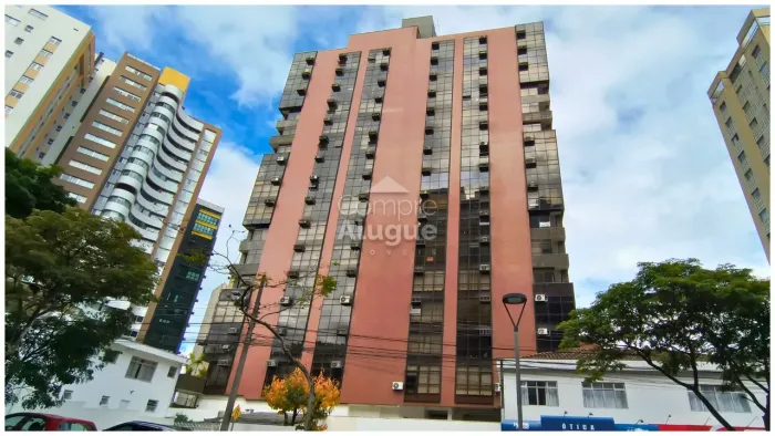 CONJUNTO/SALA COMERCIAL para alugar com 28.27m² por R$ 950,00 no bairro Champagnat - CURIT