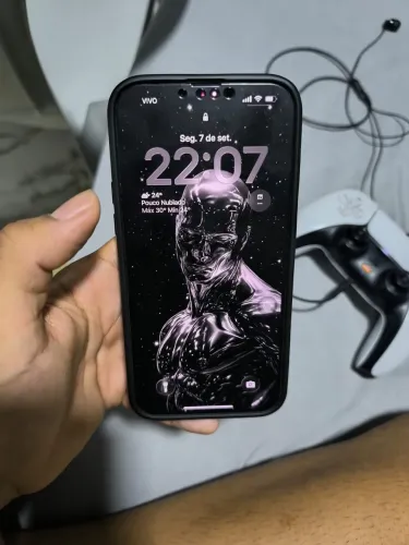 iPhone 14 Plus 128gb ainda na garantia