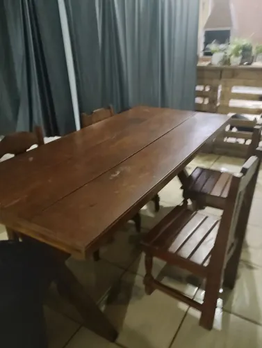 Mesa de madeira 