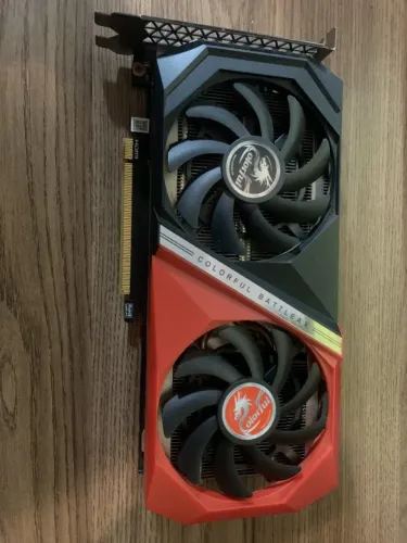 RTX 2060 Super 8GB - Liga mas não da vídeo, para reparo