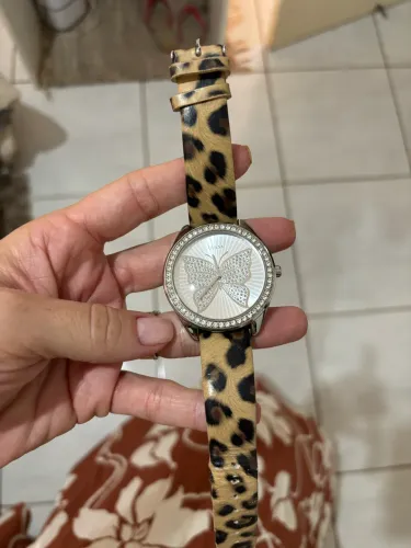 Relogio guess