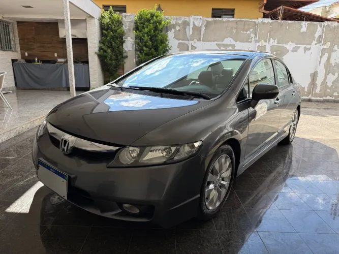 Honda Civic Sedan EXS 1.8/1.8 Flex 16V Aut. 4P 2011