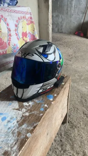 Capacete la2