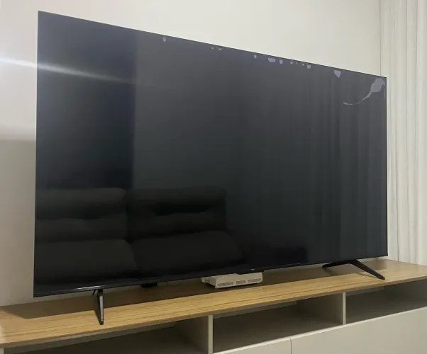 TV TCL 65 polegadas estragada