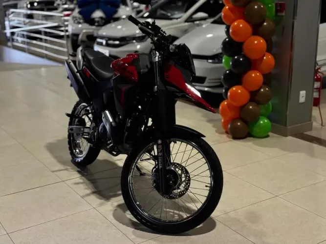 YAMAHA XTZ 250 LANDER 2025