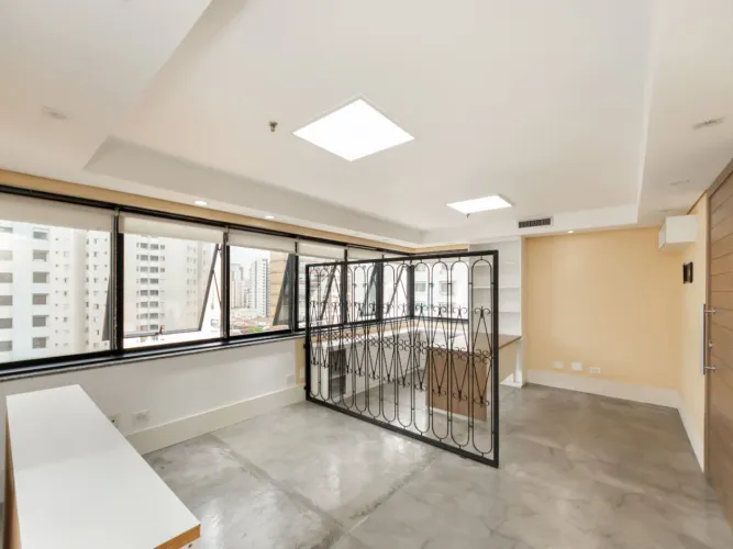 Vila Nova Conceição, Conj. comercial com 44m², 2 WCs, 1 Vaga à Venda 494.000,00.