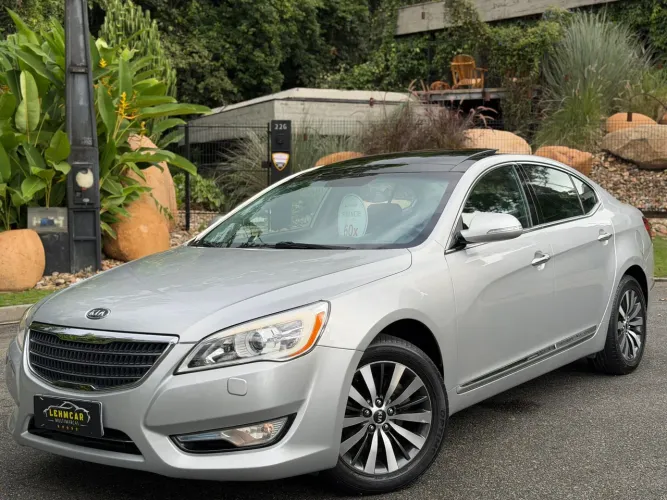 Kia Motors Cadenza EX 3.5 V6 24V 290cv Aut. 2013