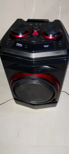 uma caixa de som Philco 750w em estado de nova uzada poucas vezes Bateria duradora 