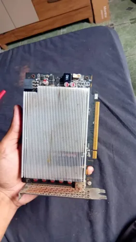 Rx580 2048sp 8gb - com base quebrada