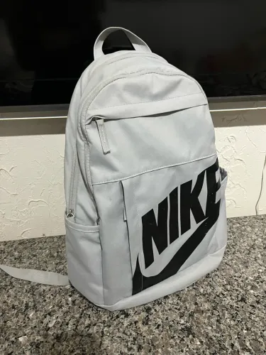 Mochila Nike Elemental Cinza 21L Original?