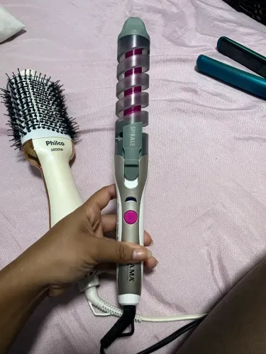 Escova secadora, modeladora e prancha