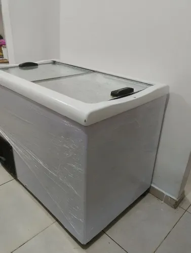 Vendo Freezer 311 L