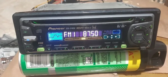 Cd pioneer deh p4050 (com recptor de bluetooth)