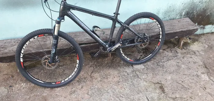 Bciclta carbono aro 26