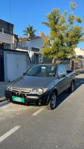 Fiat Strada 1.4 MPI Fire Flex 8V CS 2011