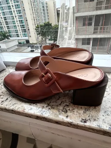 Sapato tipo mule