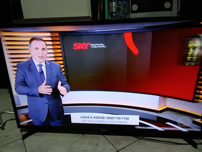 Tv Samsung 40" ful HD smart