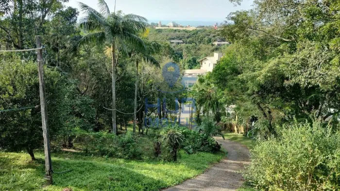 À Venda, 1500m2, Com Casa (65m2) , Morro das Pedras, Florianópolis/SC