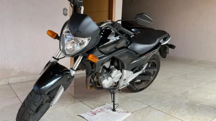 Honda CB300r 2011