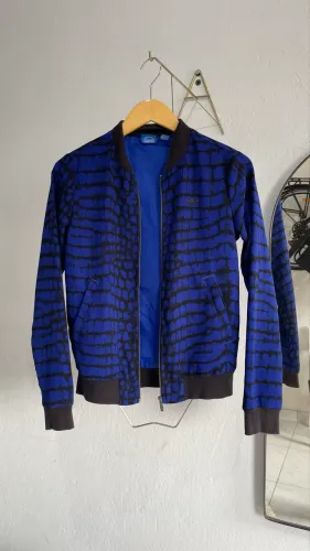 Jaqueta adidas P