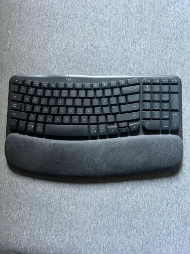 Teclado Ergonômico Logitech Wave Keys - Conforto e Produtividade