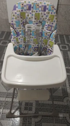Cadeira de bebê alimentação